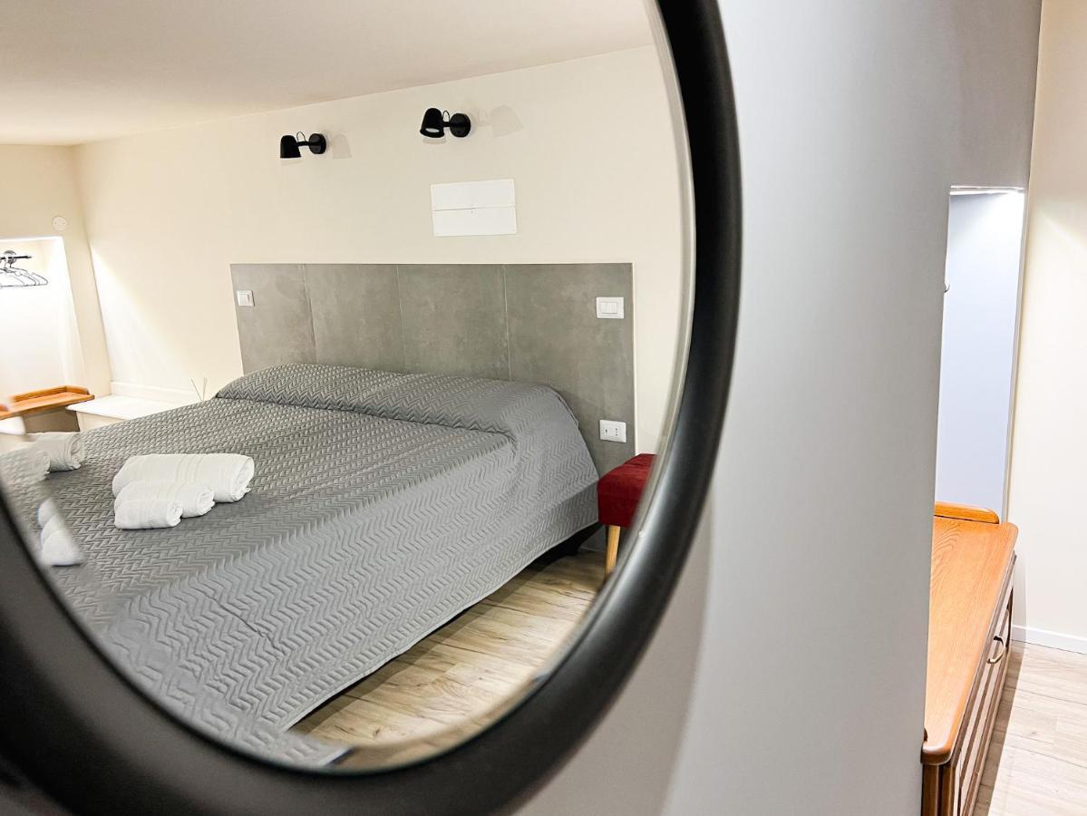 Al 115 Rooms Cagliari Ngoại thất bức ảnh