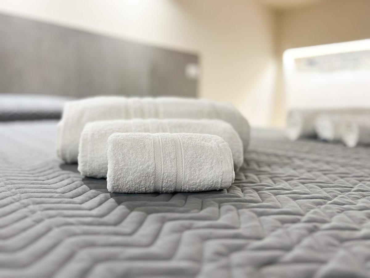 Al 115 Rooms Cagliari Ngoại thất bức ảnh