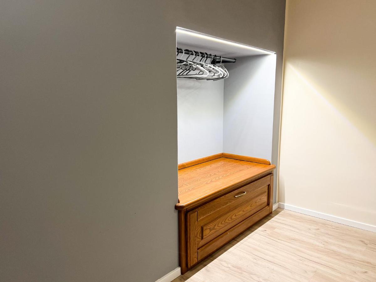 Al 115 Rooms Cagliari Ngoại thất bức ảnh
