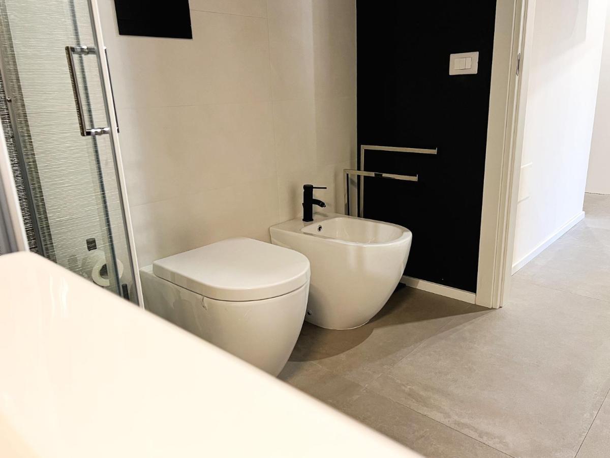Al 115 Rooms Cagliari Ngoại thất bức ảnh
