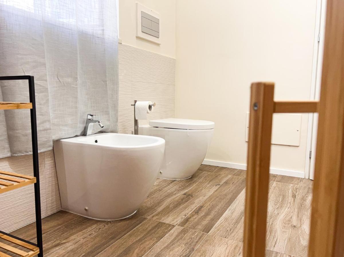 Al 115 Rooms Cagliari Ngoại thất bức ảnh
