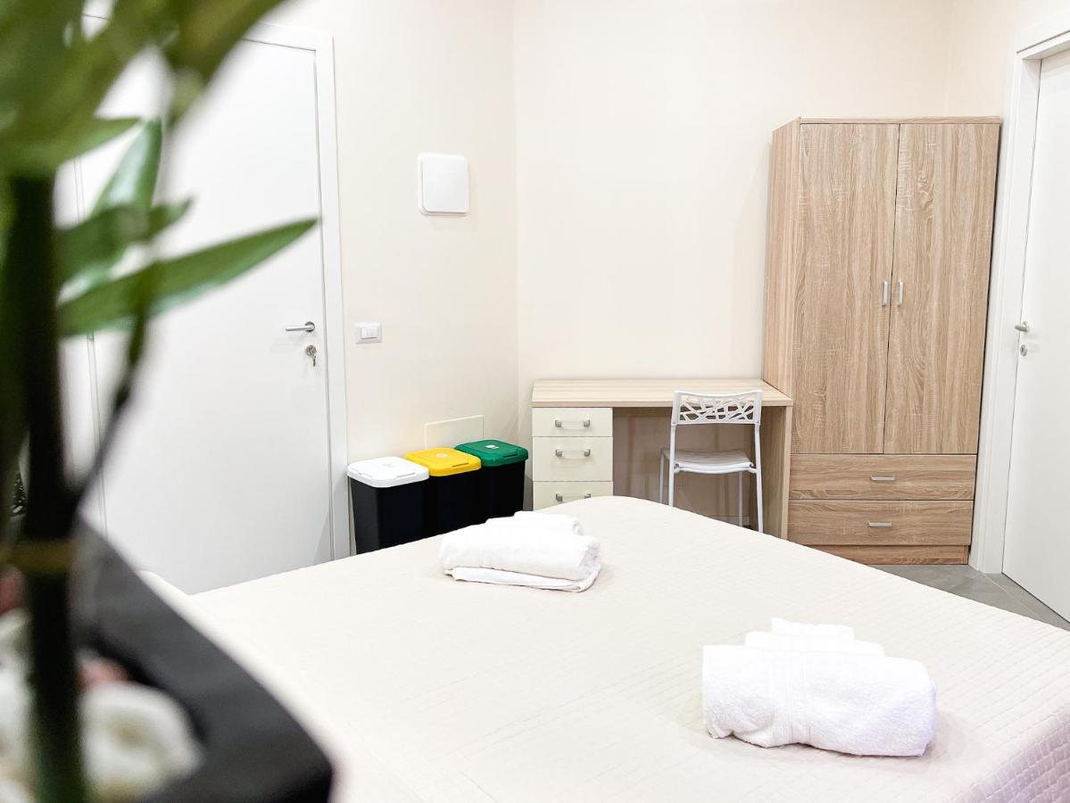 Al 115 Rooms Cagliari Ngoại thất bức ảnh
