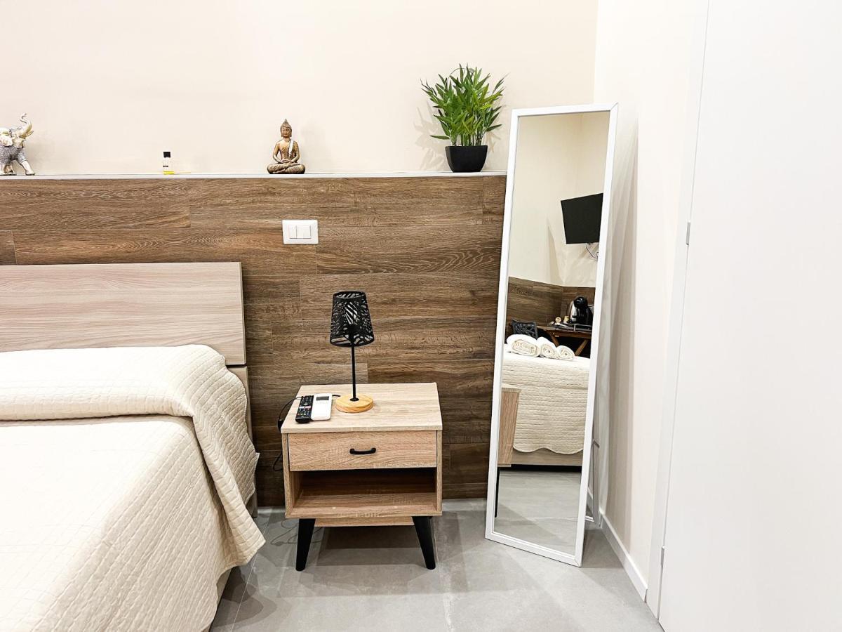 Al 115 Rooms Cagliari Ngoại thất bức ảnh