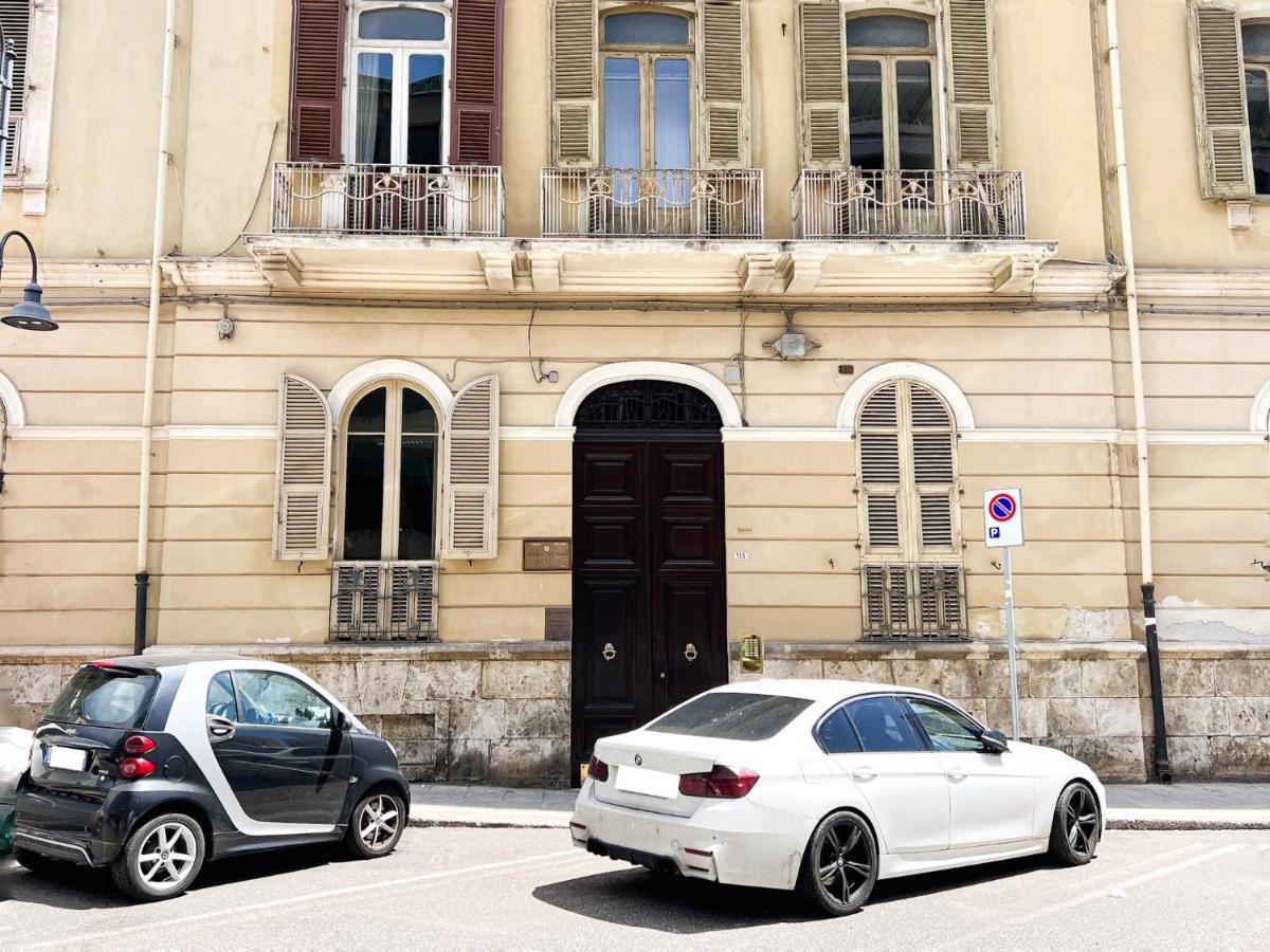Al 115 Rooms Cagliari Ngoại thất bức ảnh